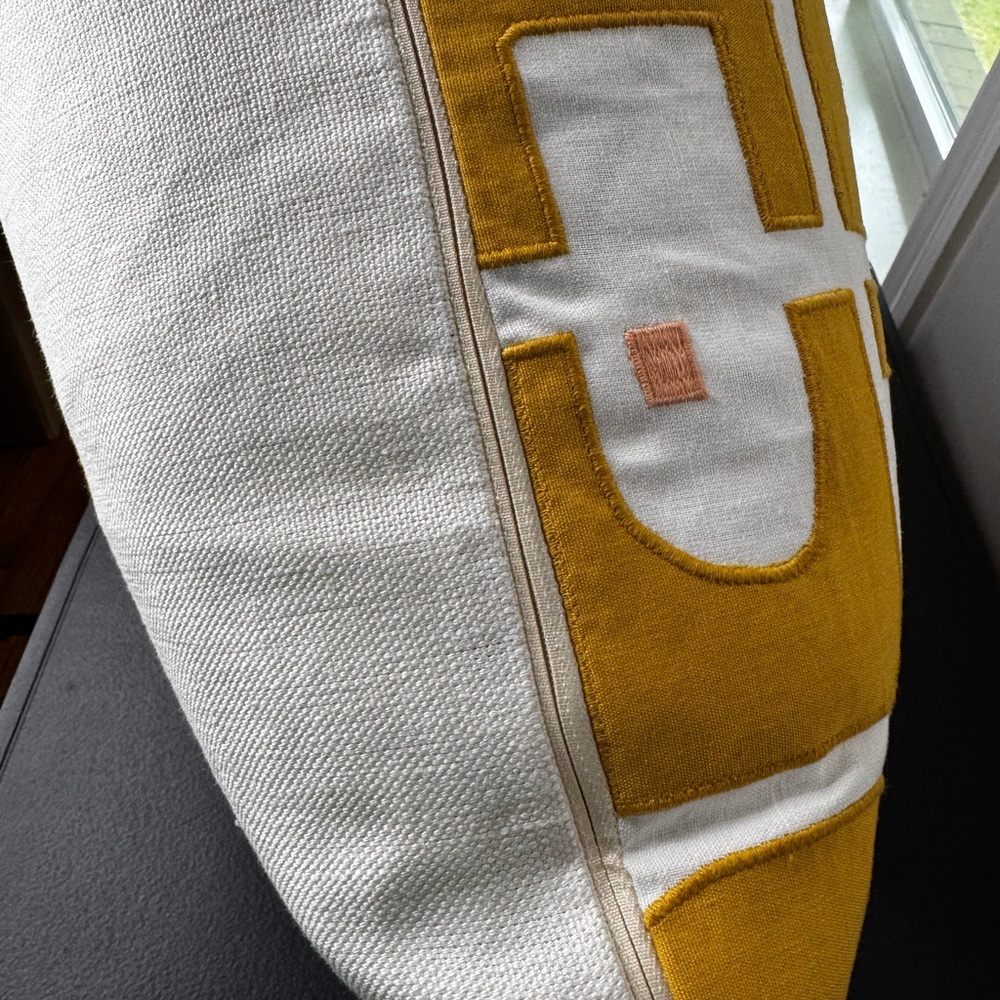 SCHUMACHER DEN APLLIQUE IN OCHRE - Picture 5 of 6